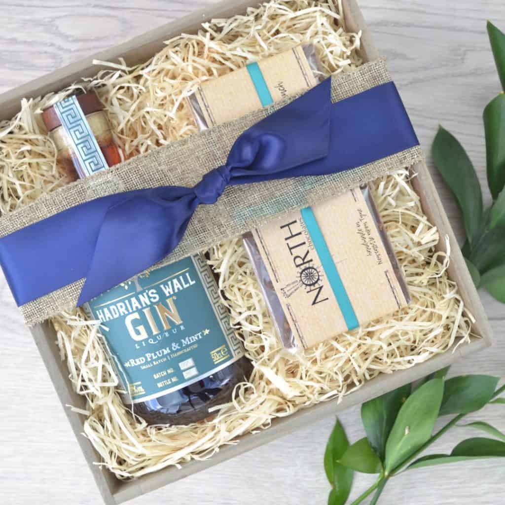 Hadrian's Wall Plum & Mint | Luxury Gin Gift Set | Heather and Bale