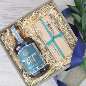 Hadrian's Wall Plum & Mint | Luxury Gin Gift Set | Heather and Bale