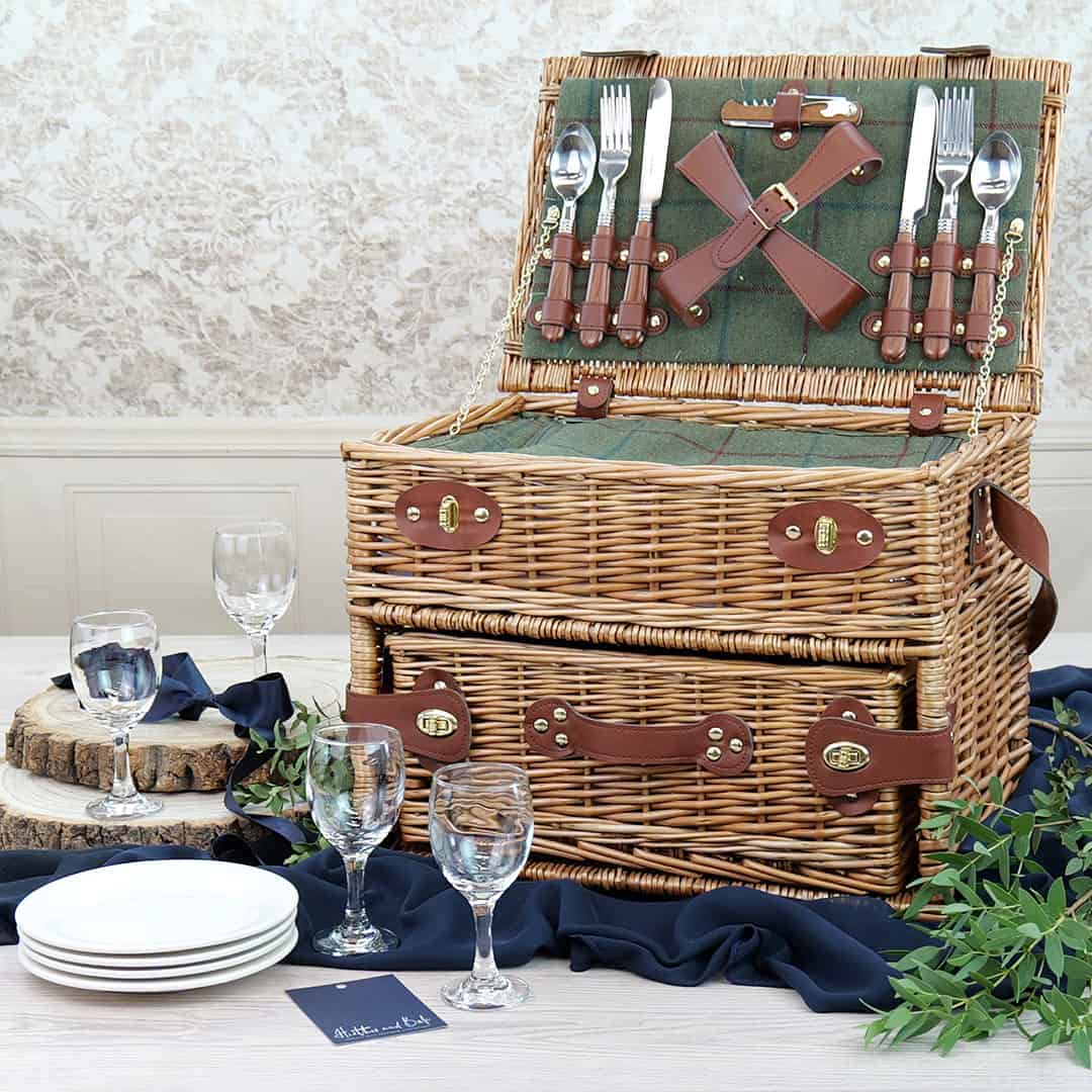 4 person picnic basket