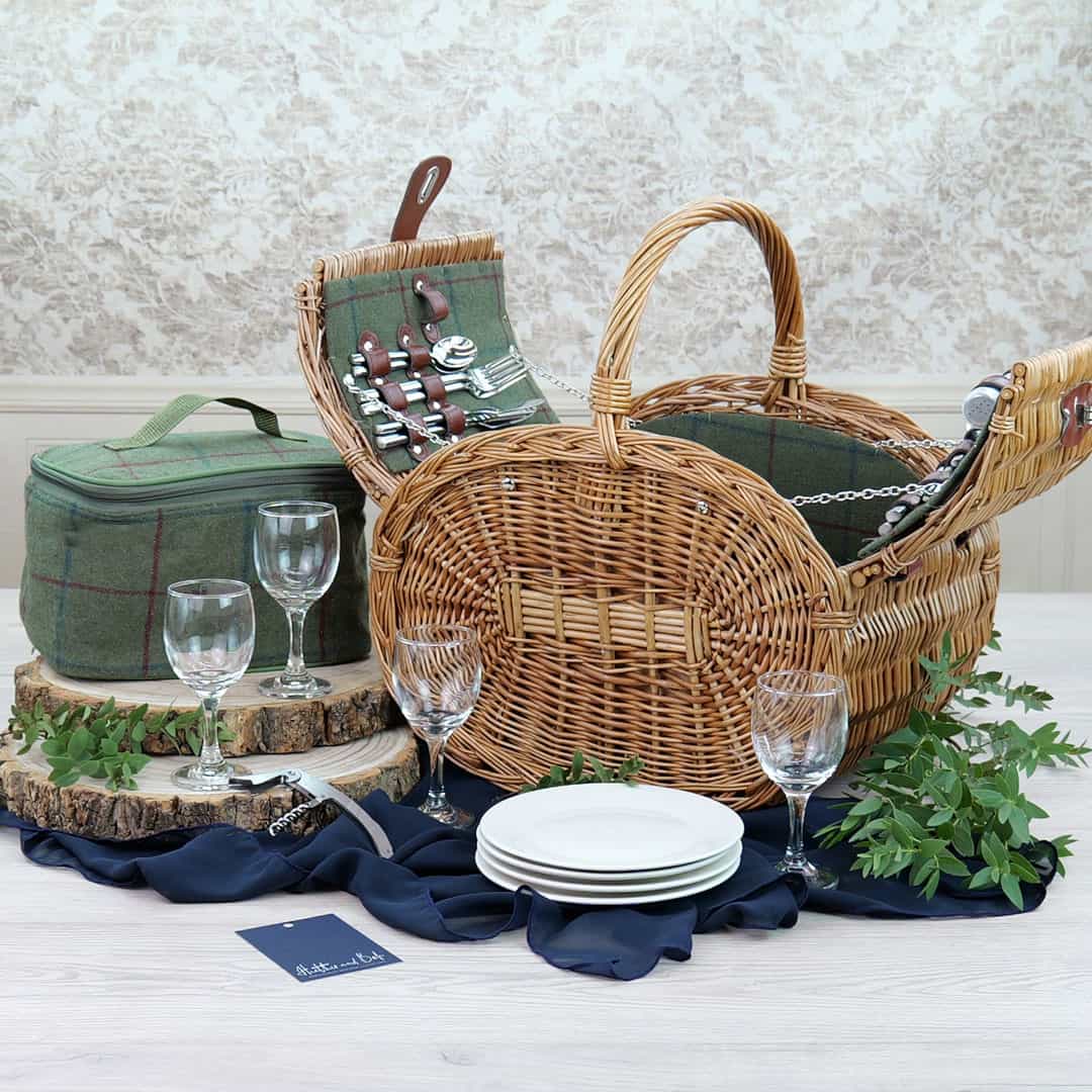 Picnic Hamper for 4